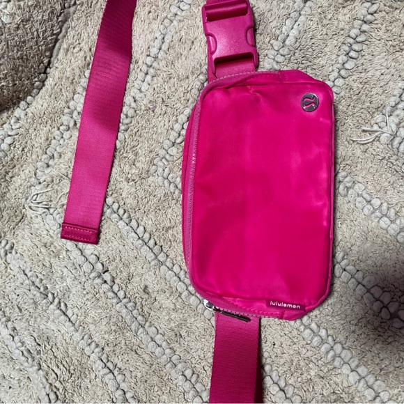 It’s in great condition. But there is a couple makeup stains on it. ￼ - Picture 4 of 6